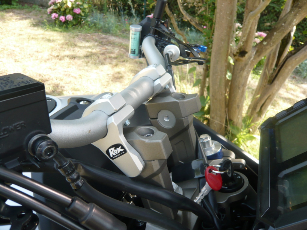 Réhausse guidon TRACER Rox10