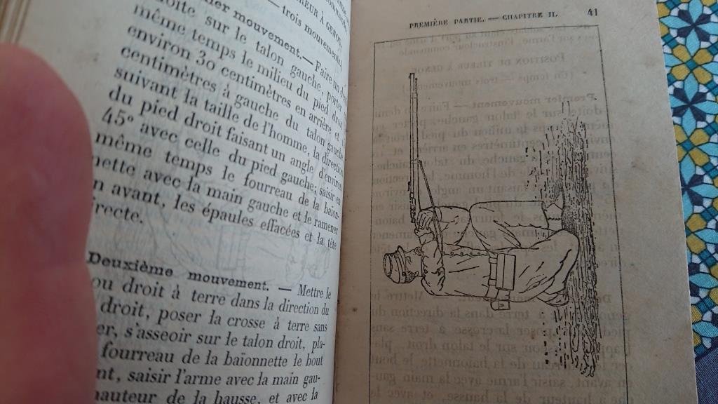 (E) Manuel D'INstrUCTION Au TIR DE 1883 TampON DU 48 EME De liGNE Dsc_7313