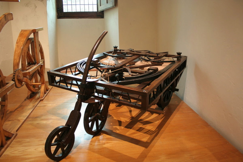 TERMINE === Chariot automobile de Léonard de Vinci - Académy - 1/15 environ Ambois10
