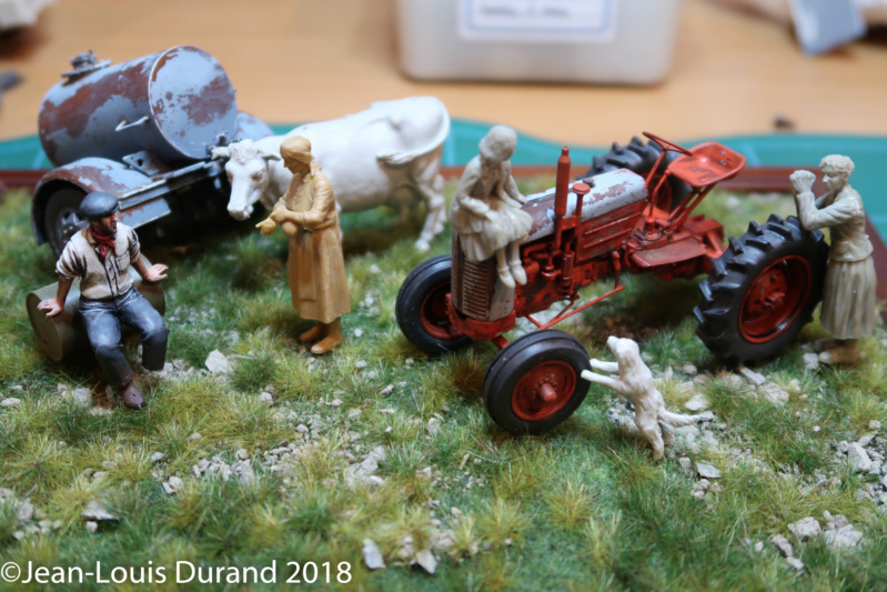 Scène agricole - Figurines et tracteur Case VAI - 1/35 Case_v37