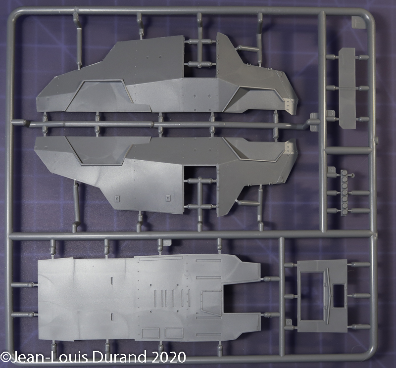 Véhicule léger de reconnaissance Otter - IBG MODELS #35019 - 1/35 Otter_14