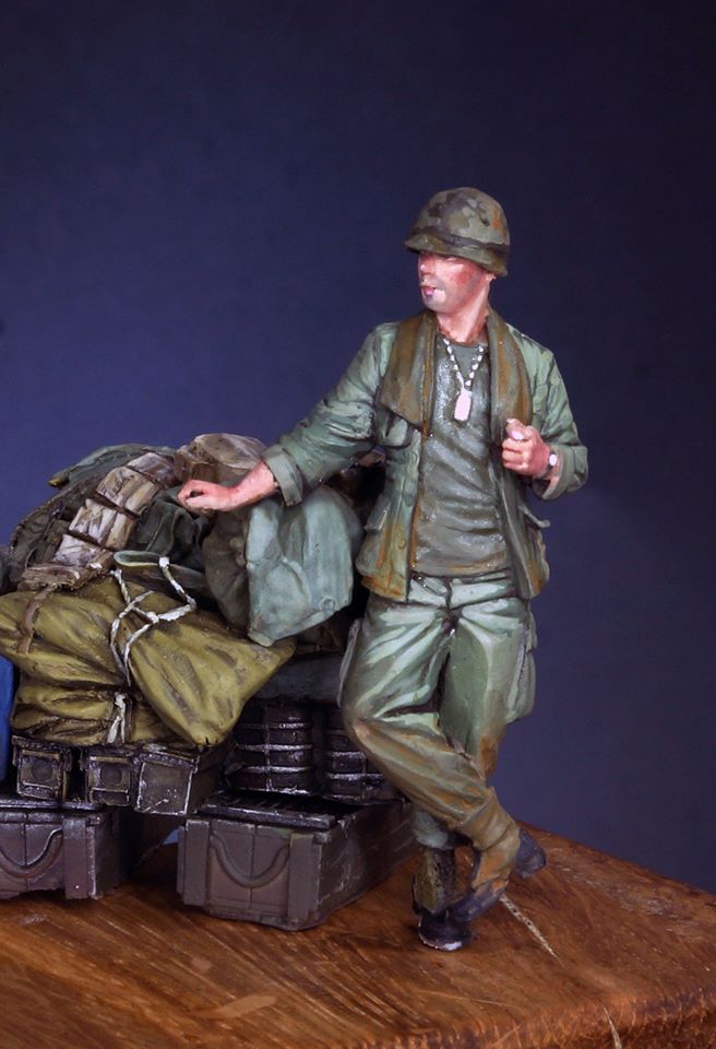 PARACEL MINIATURES P1010