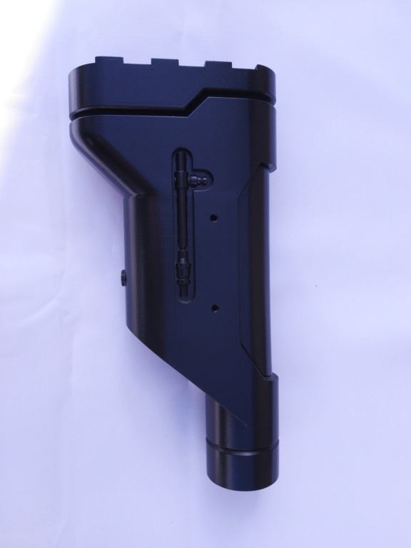 [Image: e-22_210.jpg]