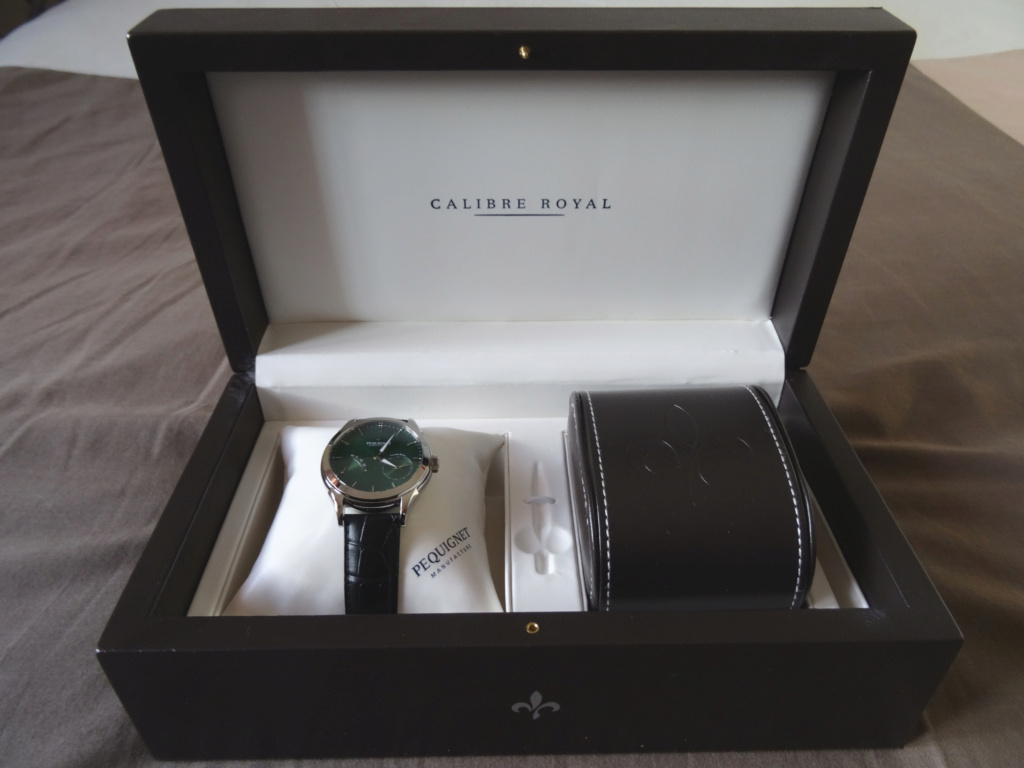 Ma petite revue de la Péquignet Manufacture Rue Royale green dial Dsc02213