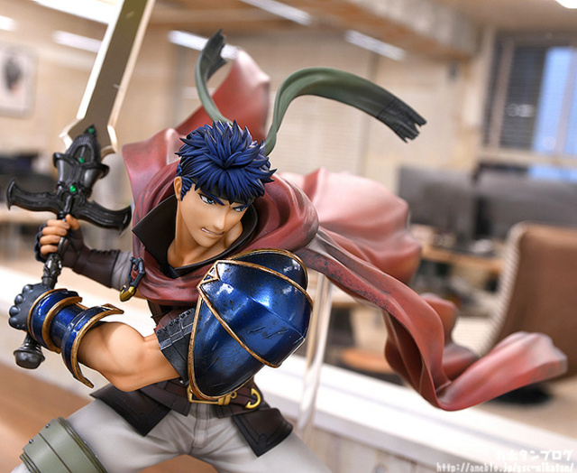 Figurine de Ike Ike10