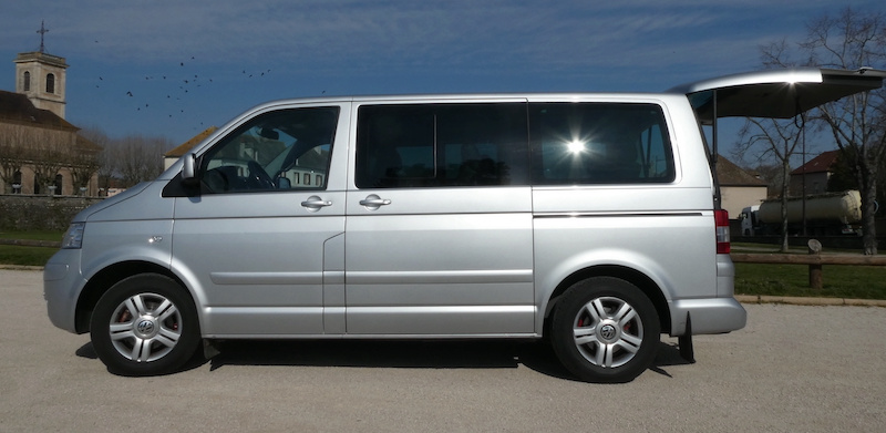 A vendre notre Multivan T5 Highline 174CV boîte auto de 2007 VENDU ! P1010013