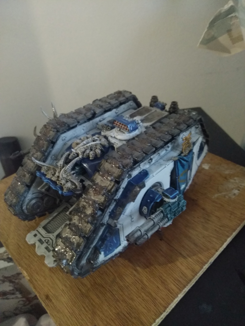 [FINI][deglingo/chaos/fini] land raider World Eaters  Img_2096