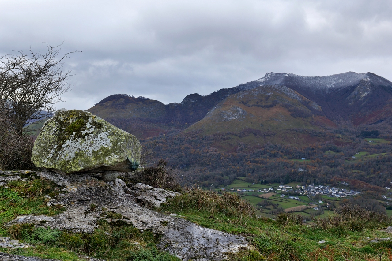 Equilibristes, blocs érratiques en montagne. _1121520