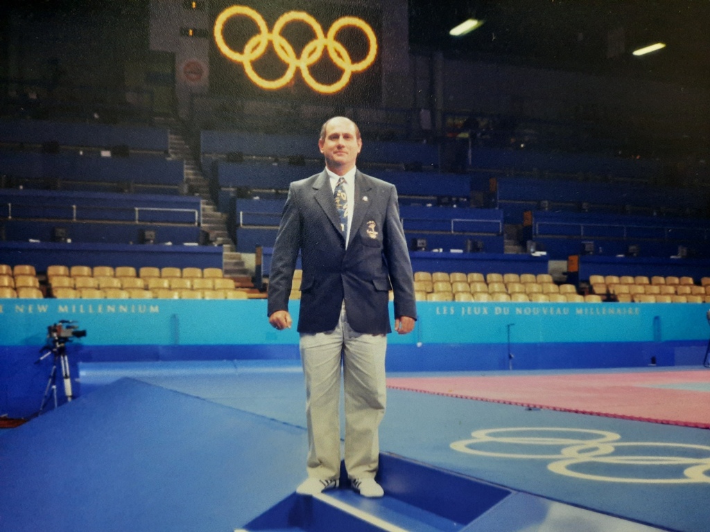الحكم الاولمبي/ محمد رياض في اولمبياد سيدني 2000 0218