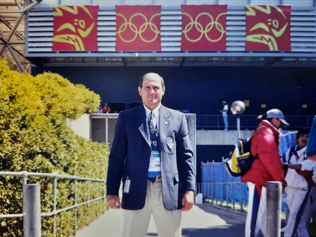 الحكم الاولمبي/ محمد رياض في اولمبياد سيدني 2000 0318