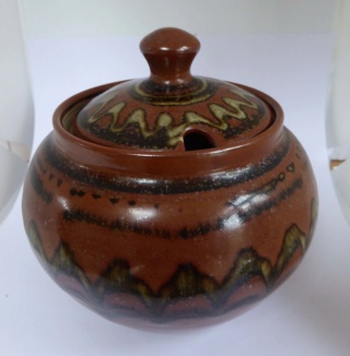 Jam/preserve pot no marks - possibly Winchcombe Pottery  00311