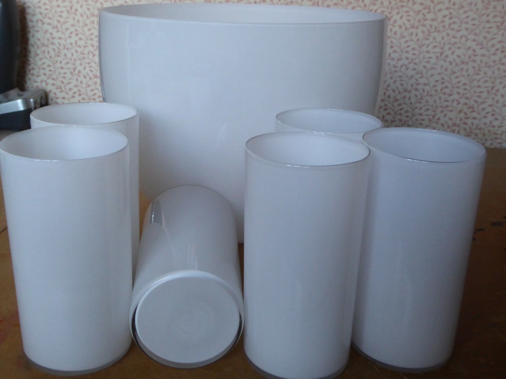 White cased glass punch bowl & glasses P1110310