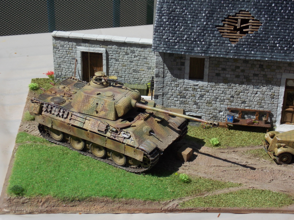 Baby division 12 SS panzer division HITLERJUGEND Normandie 1944  (panter /sdkfz 223 1/35eme ) - Page 3 Dscn8297