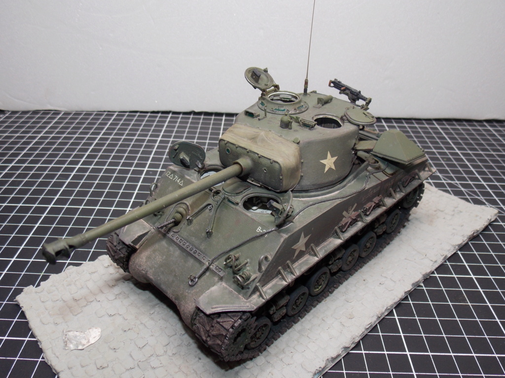 Sherman M4A3 76W HVSS with full interior RFM 1/35 Dscn8873