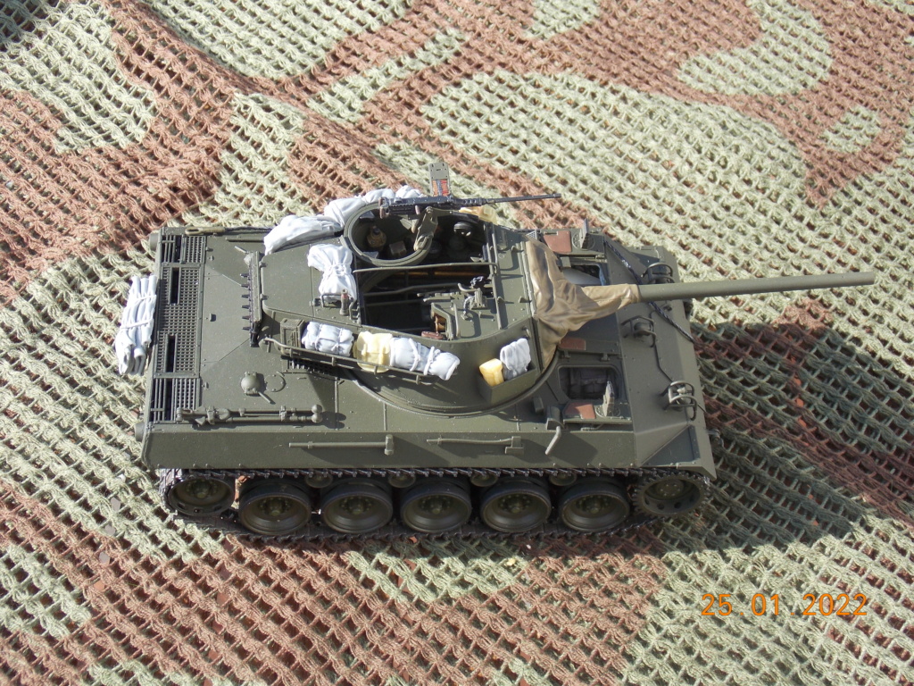 Tank Destroyer M18 HELLCAT TAMIYA 1/35 - Page 5 Dscn9982