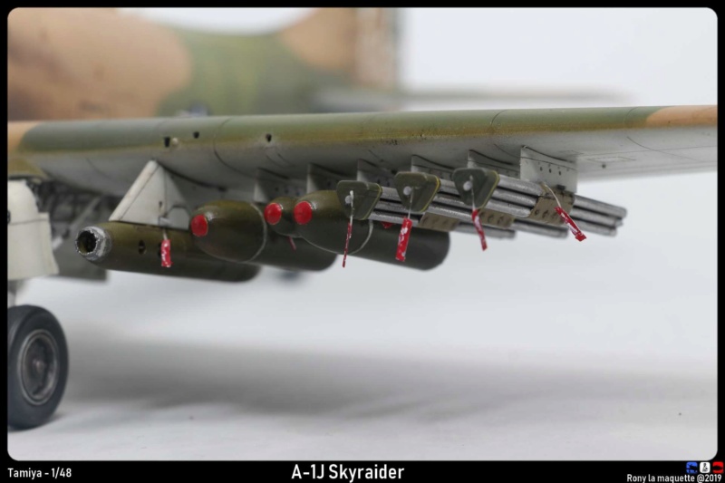 A-1J Skyraider de Tamiya au 1/48. - Page 3 Montag76