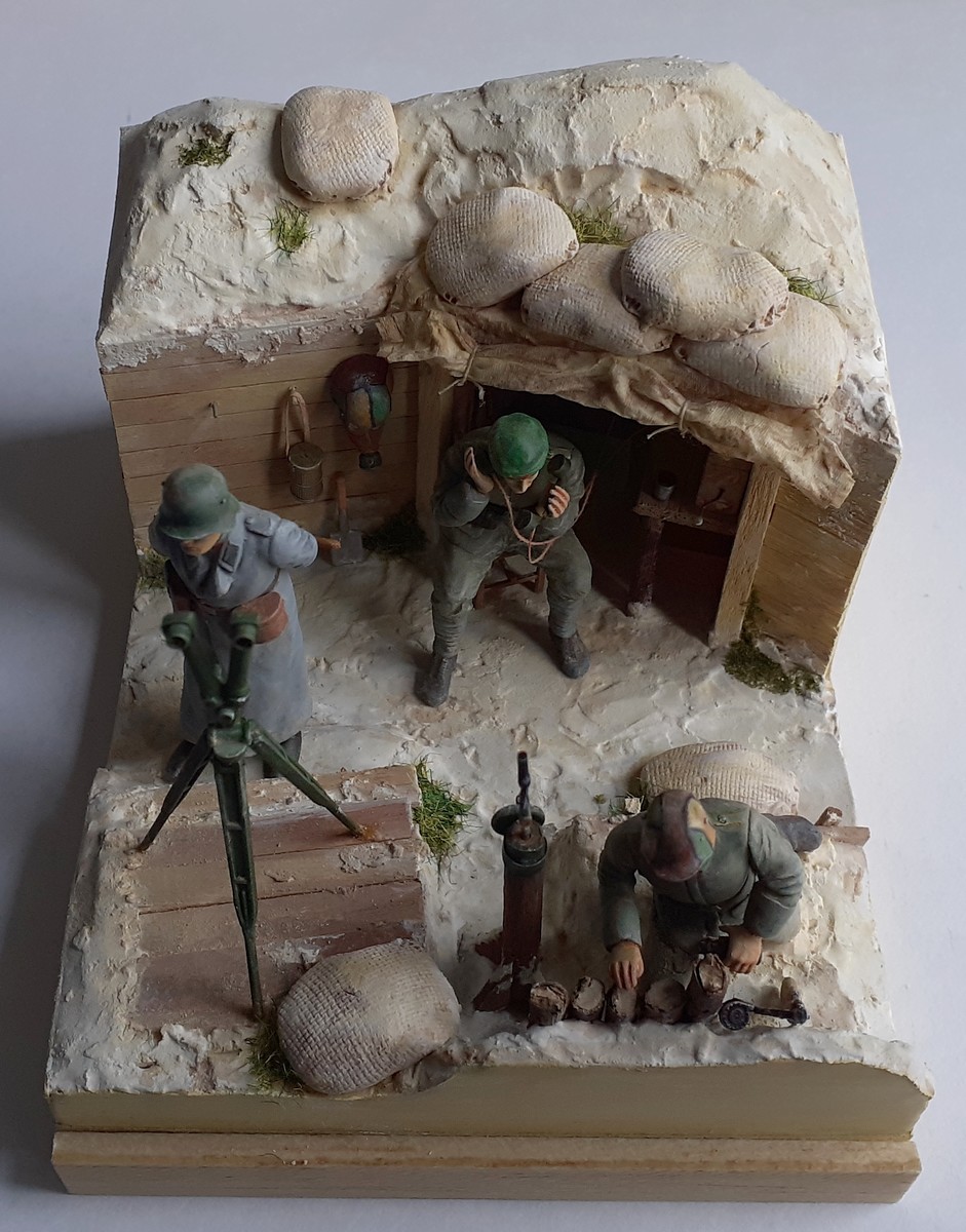 *1/35 - La Pompelle 1918 - Observateurs allemands - scratch Dio_5110