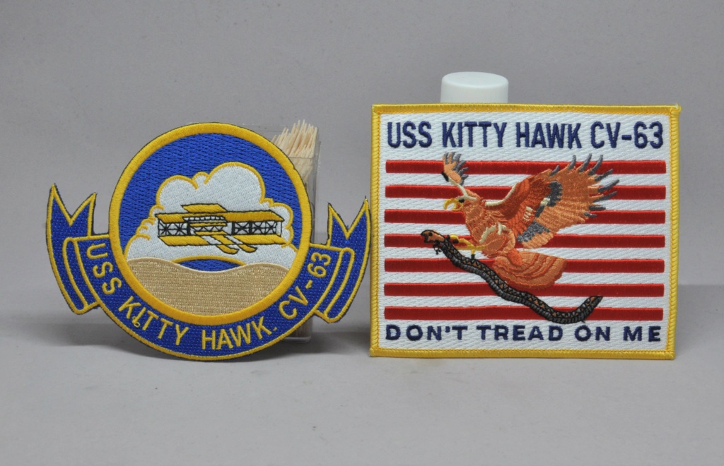 Supercarrier USS Kitty Hawk CV-63 [Trumpeter 1/350°] - Page 5 Dsc_2182