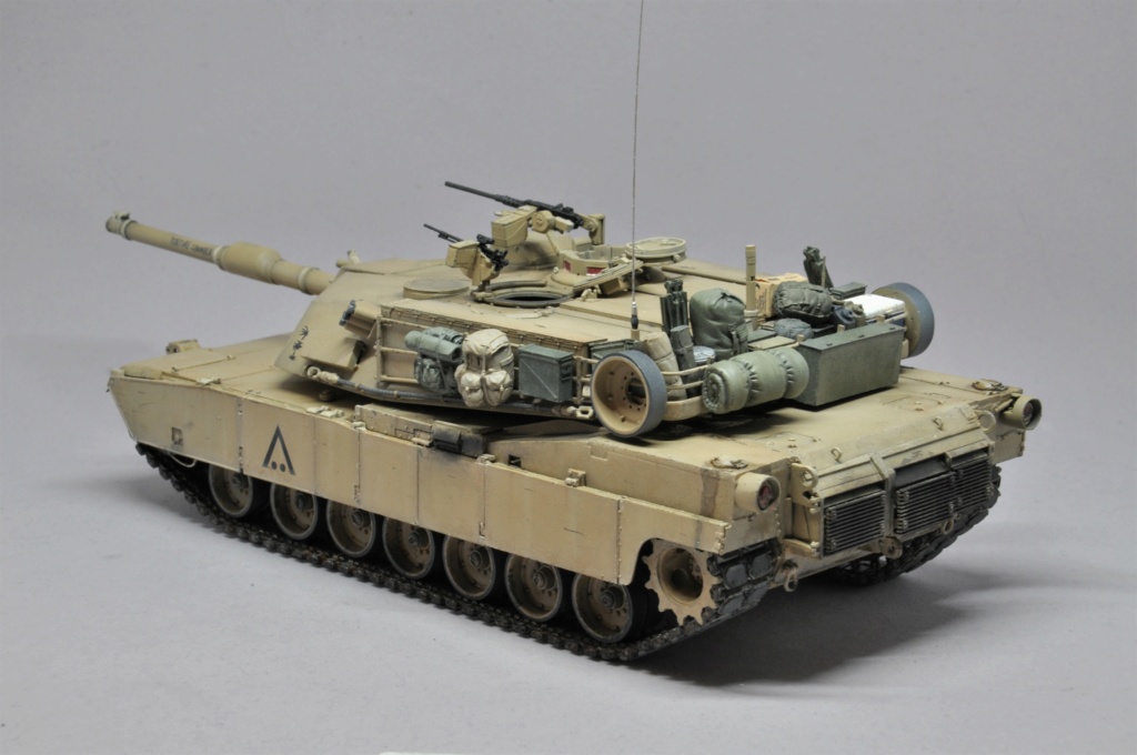 Char M1A1 Abrams "The American way of war" [Rye Field Model 1/35°] de Le renard du désert Dsc_2209