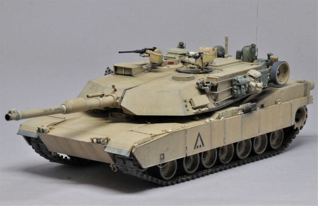 Char M1A1 Abrams "The American way of war" [Rye Field Model 1/35°] de Le renard du désert Dsc_2213