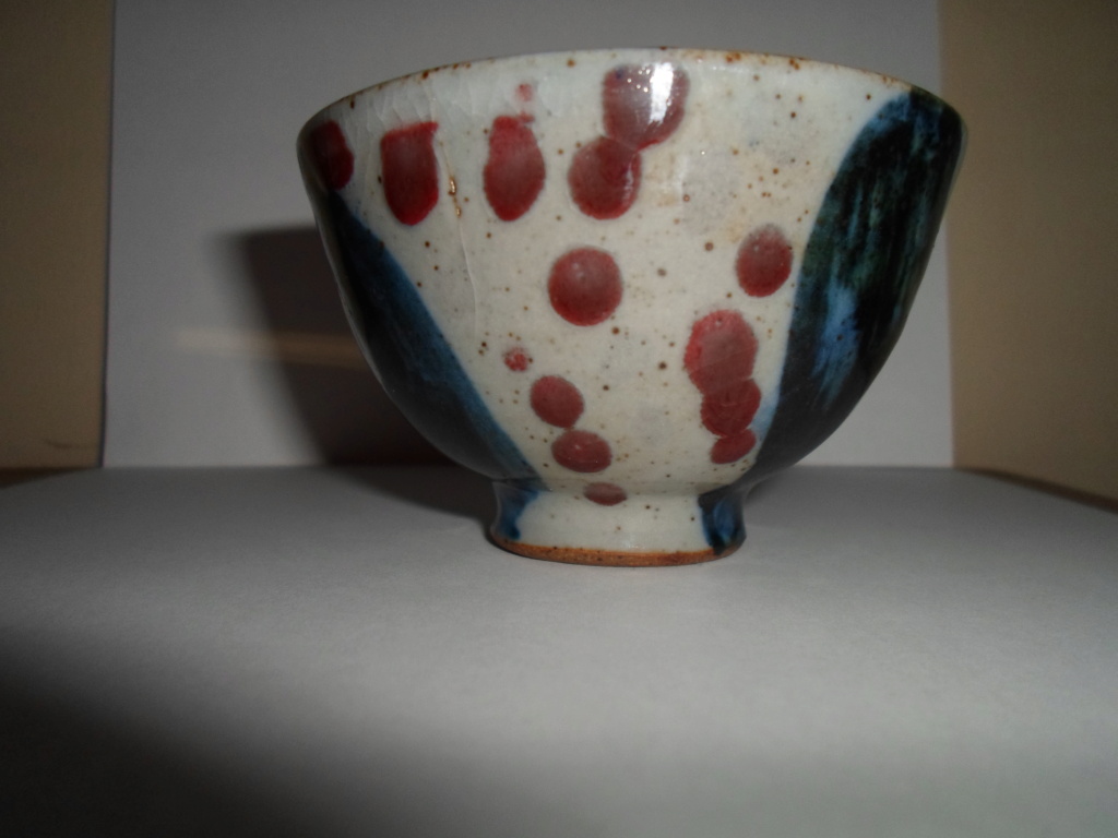 Small Glazed Tea Bowl With Mark That Looks Like EG 00514