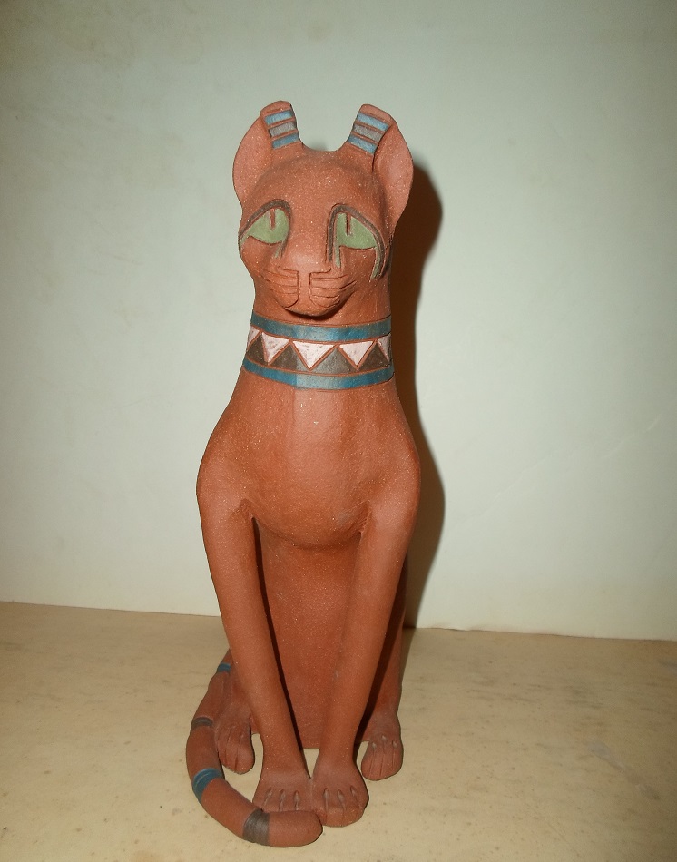 Pottery Cat Sculpture Does Anyone Know The Incised BH Mark 01312