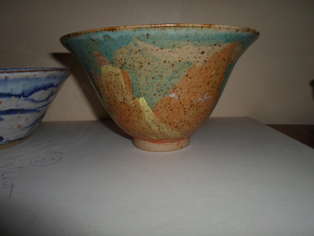 Pottery Bowls With Indistinct Mark 02911