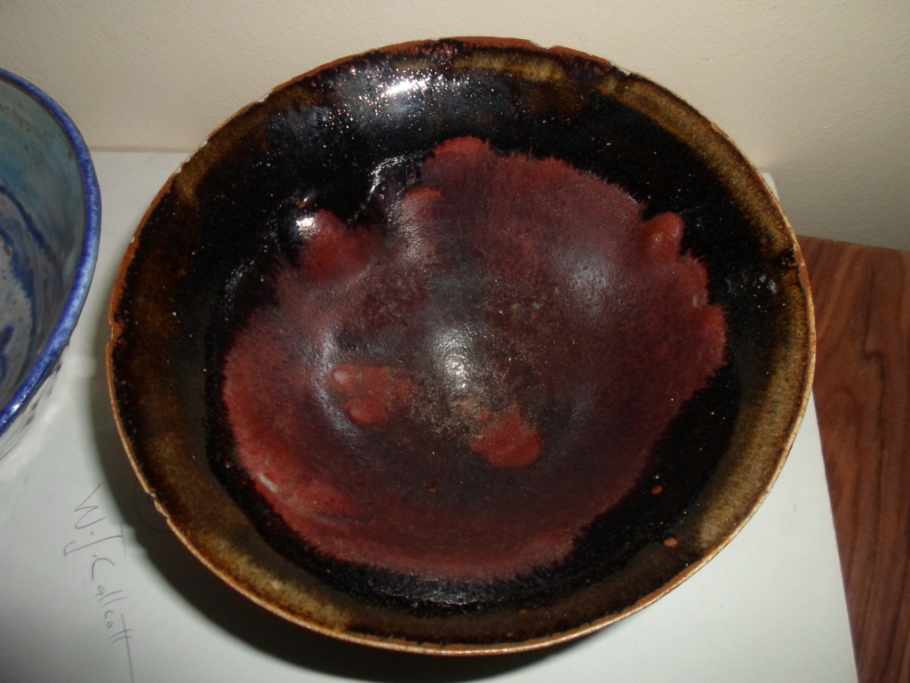Pottery Bowls With Indistinct Mark 03011
