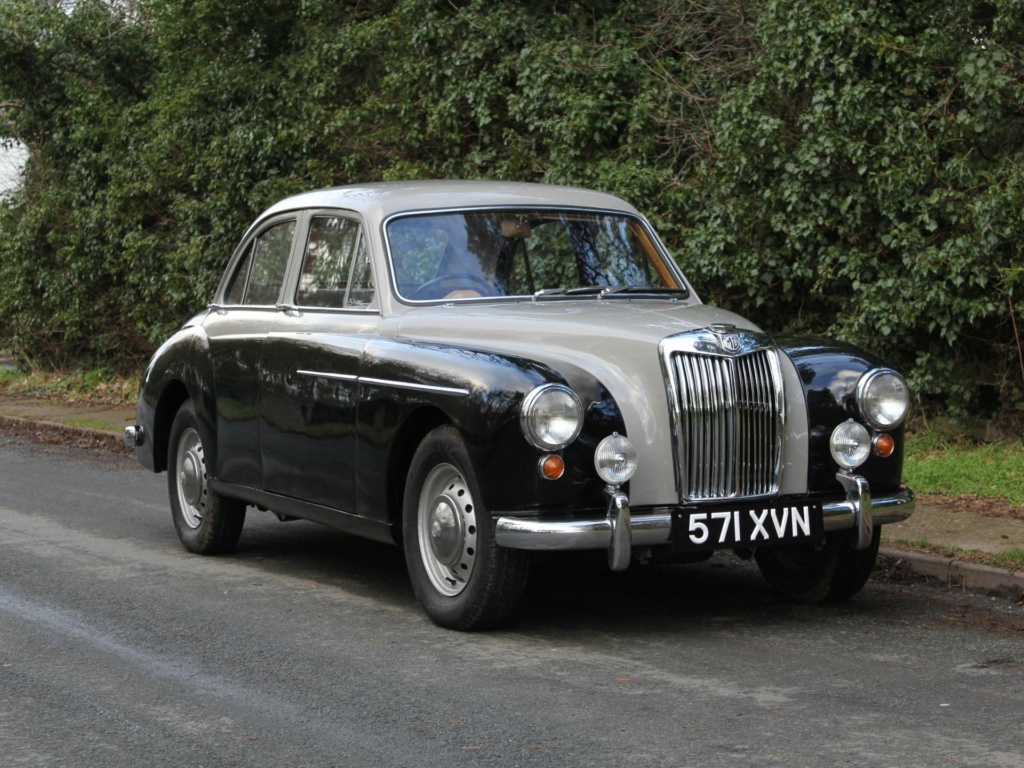 MG Magnette Magnet10