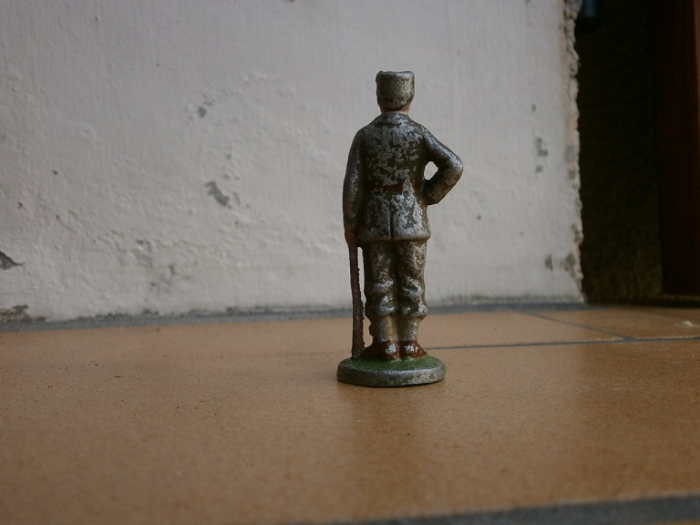 Miniature General Leclerc Lot_1810