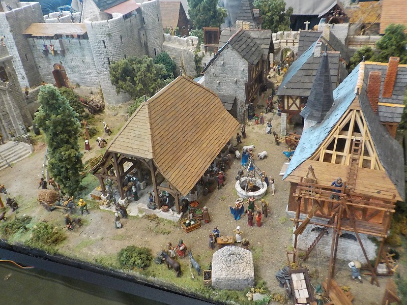 CHATEAUROUX (36 INDRE) Compte rendu du salon de la maquette des 15 et 16 avril 2023 ... 2310