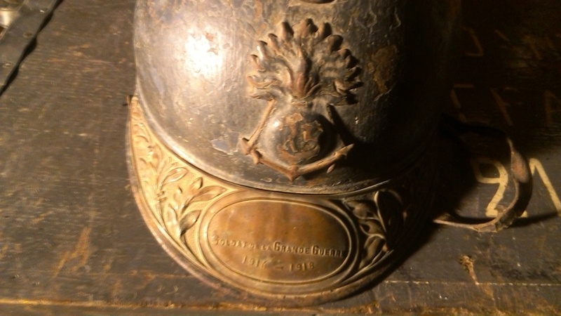 La plaquette souvenir du casque Adrian "Soldat de la Grande Guerre 1914-1918" Win_2133