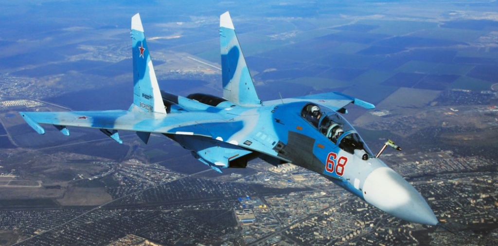 Competing Aircraft Designs of the 90's and Beyond - Page 4 Su-30-10
