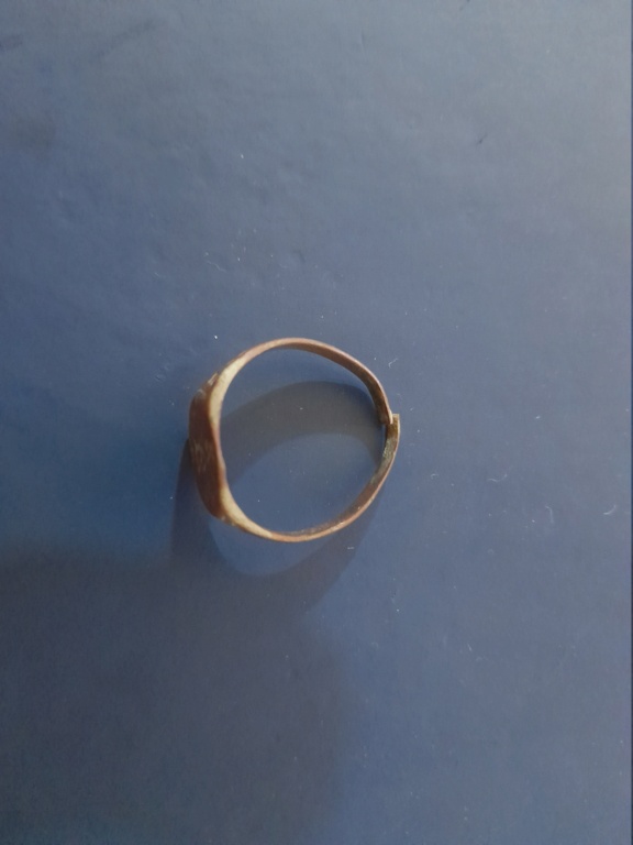 Anillo a identificar  20230511