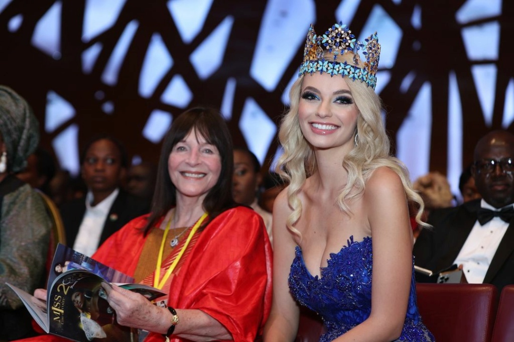 ♔ The Official Thread Of Miss World 2021 ® Karolina Bielawska of Poland ♔ - Page 6 29202811