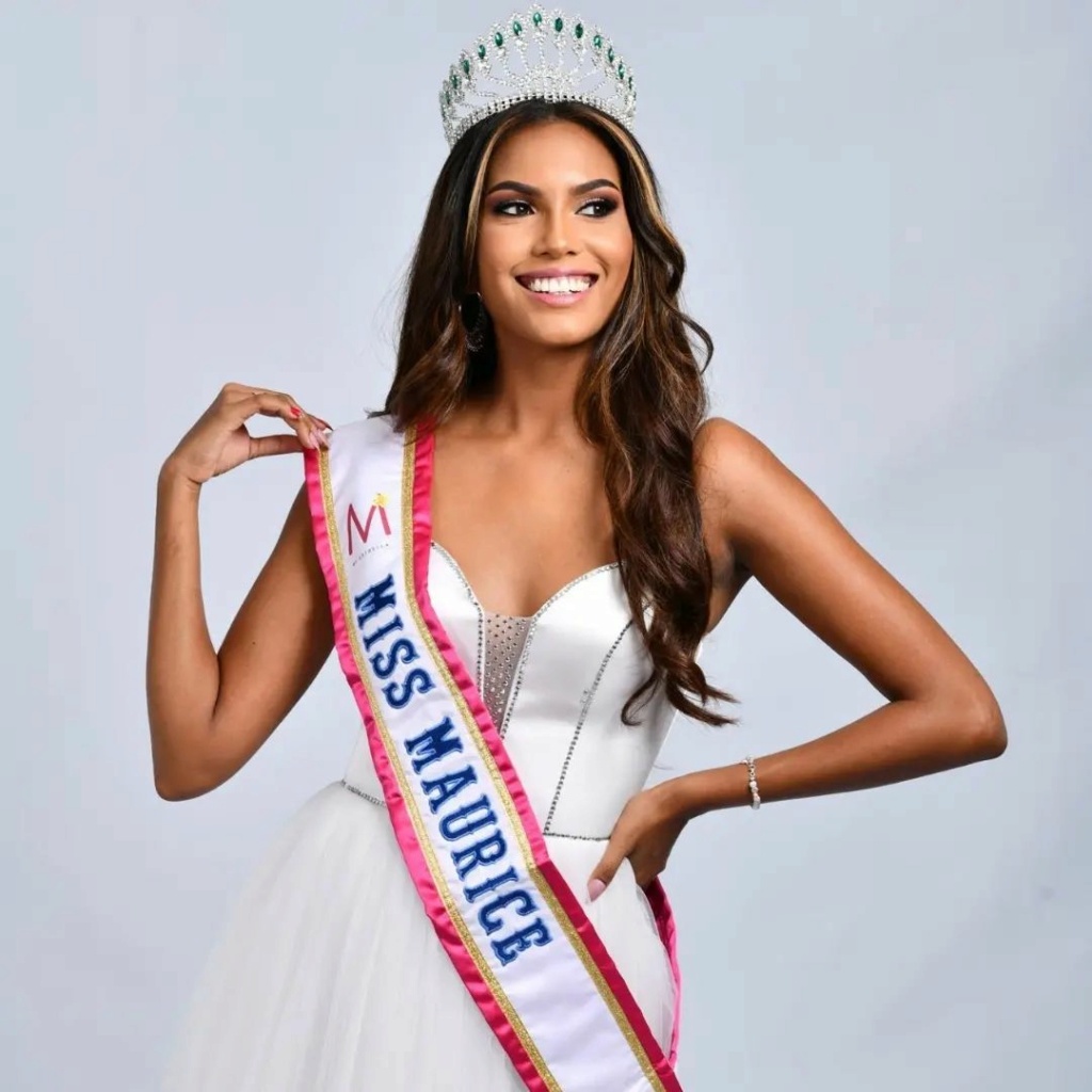 Alexandrine Belle-Étoile (MAURITIUS SUPRANATIONAL & UNIVERSE 2022) - Page 2 29311011