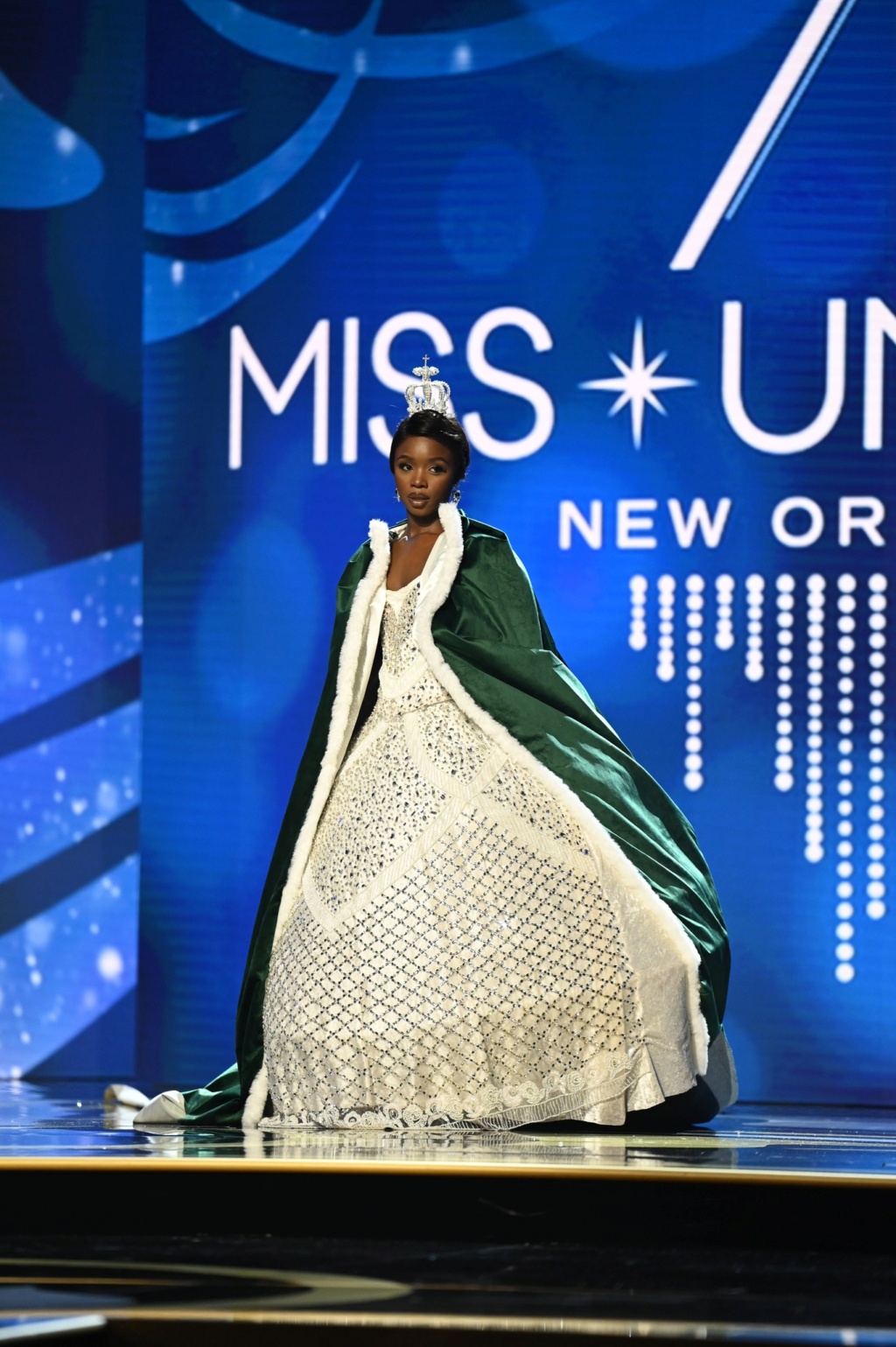  ♔ MISS UNIVERSE 2022 - NATIONAL COSTUME  ♔ - Page 2 32532010