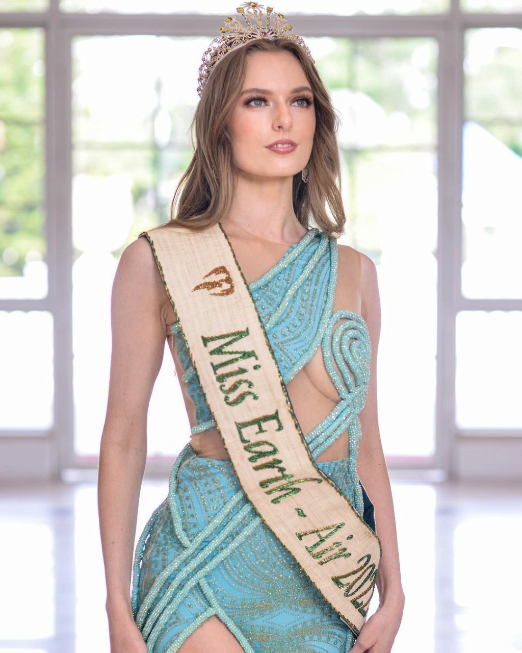 Sheridan Mortlock (AUSTRALIA 2022) - Miss Earth Air 2022 32976110