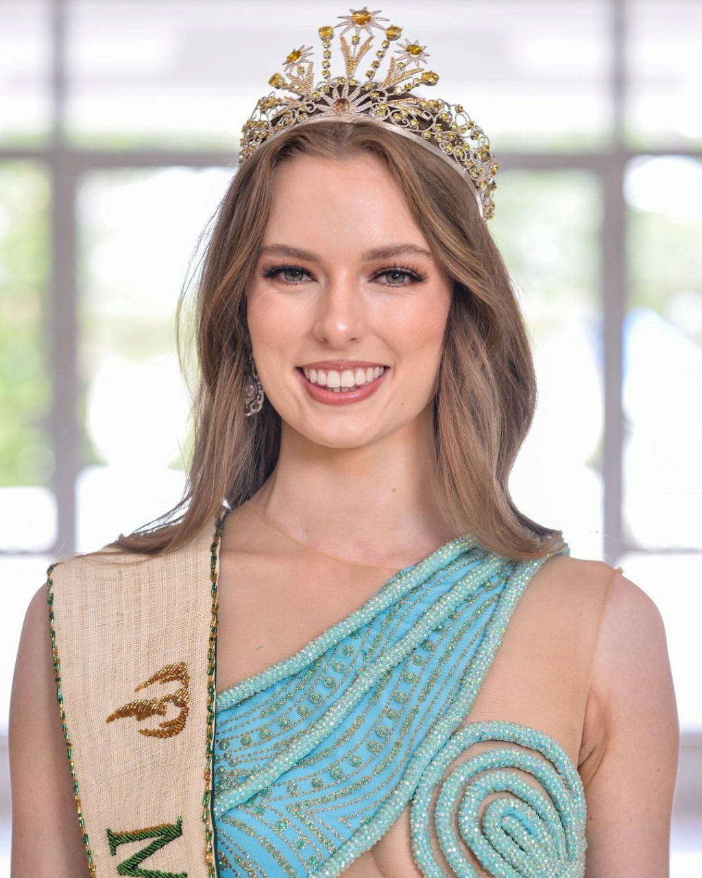 Sheridan Mortlock (AUSTRALIA 2022) - Miss Earth Air 2022 32994612