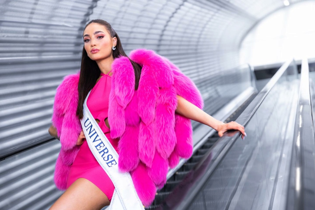 ♔ The Official Thread Of Miss Universe 2022 ® R'Bonney Gabriel of USA ♔ - Page 5 Boner415