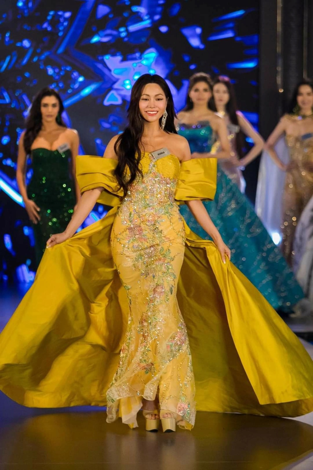 ♔♔♔♔♔ ROAD TO 71ST MISS WORLD ♔♔♔♔♔ - Page 20 Fb_i7841