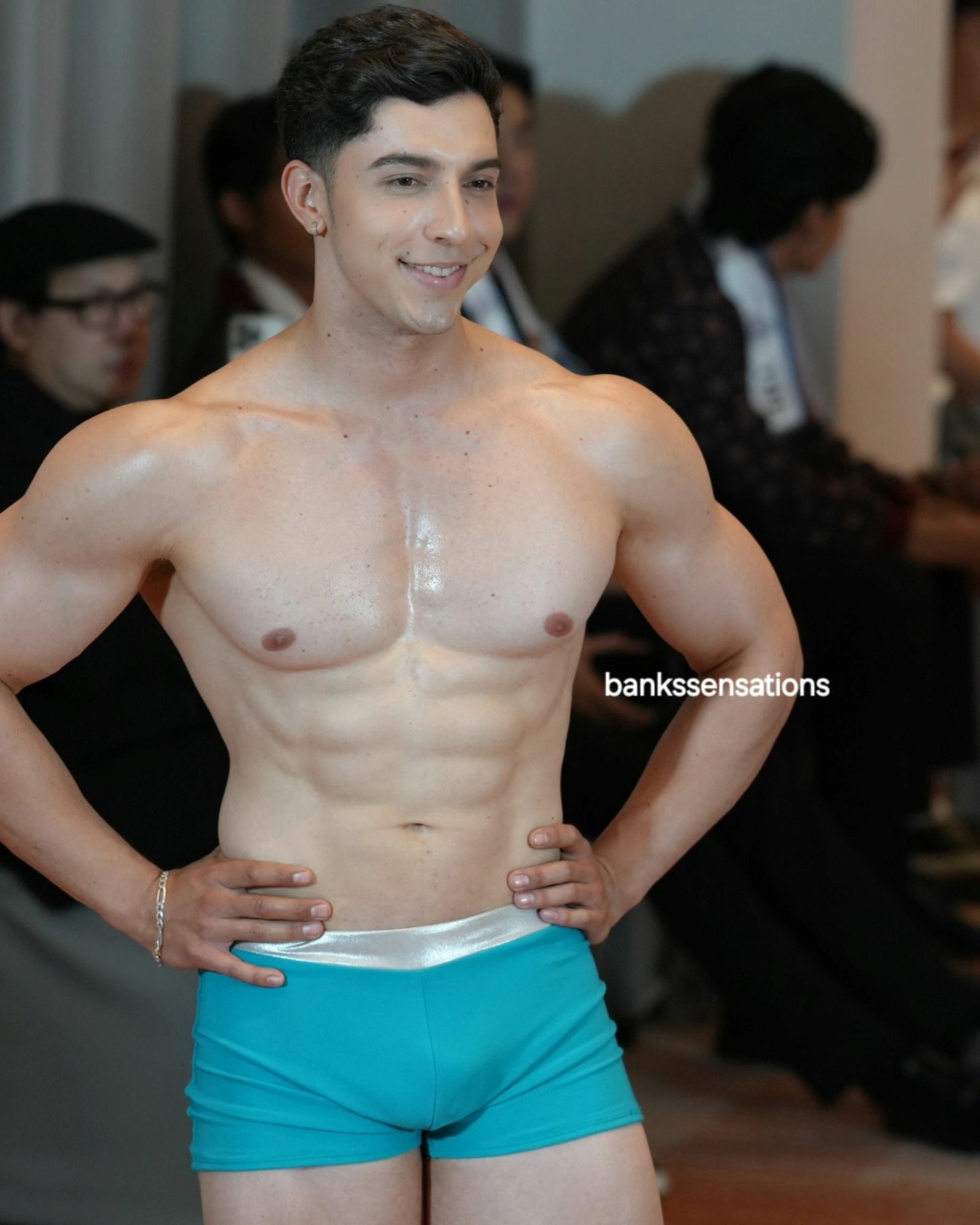 22nd MANHUNT INTERNATIONAL winner is Thailand  - Page 6 Ins13862