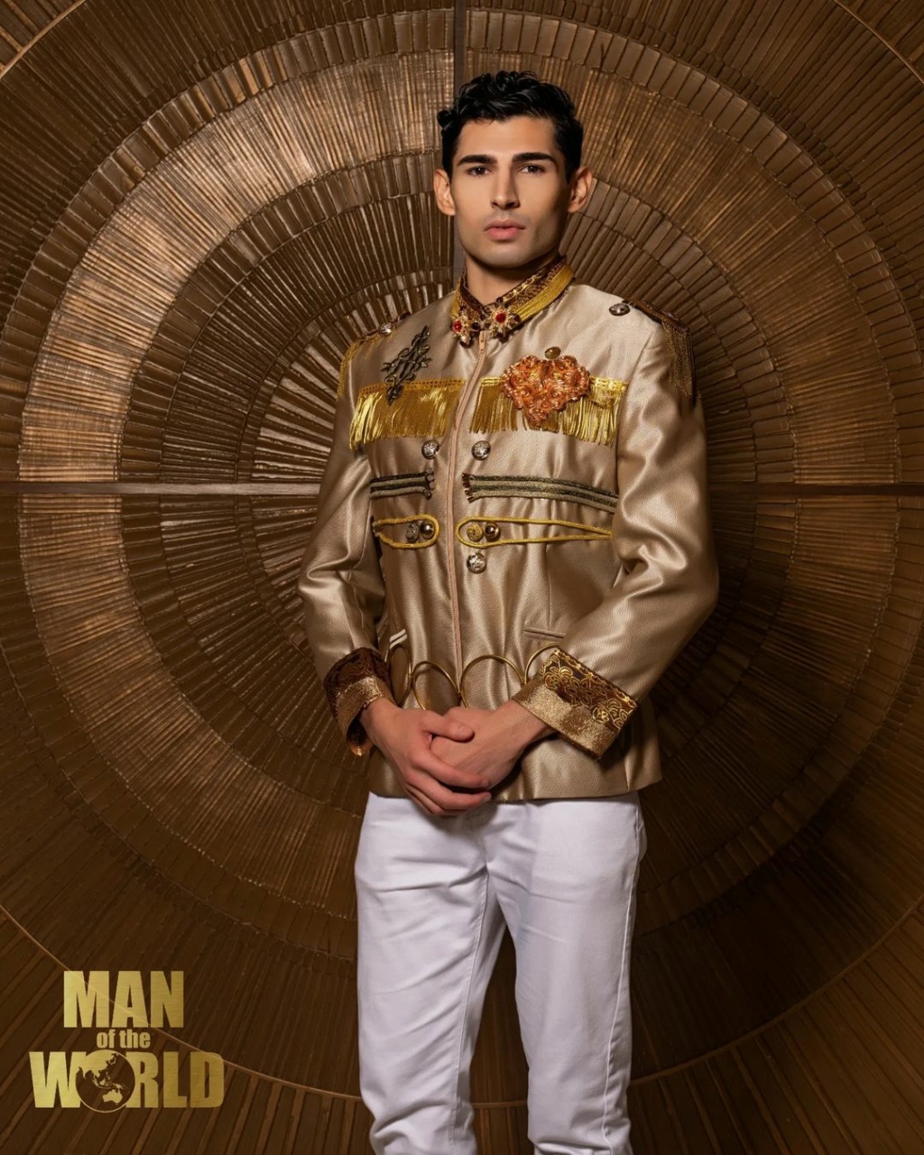 Man of the World 2024 - NATIONAL COSTUME PORTRAIT! Snap3866