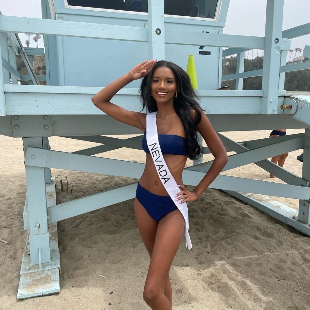 ROAD TO MISS USA 2024 - Page 3 Snap4493