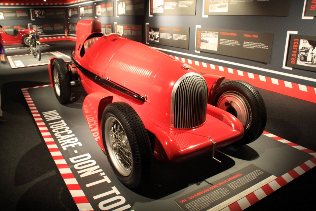 Les deux musées Ferrari de Modène Img_2623