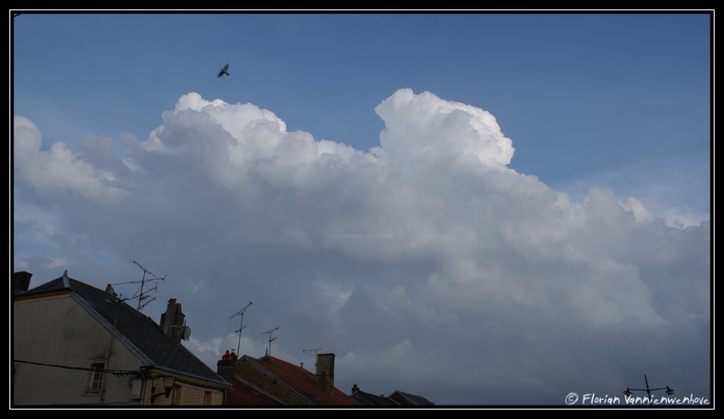 Petit orage et rideau de pluie sympa! Dsc03110