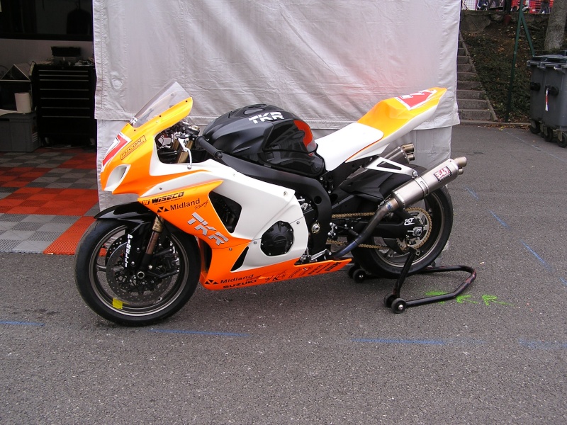 Mondial Superbike 2009 - Magny-Cours / Photos Inside P1010017