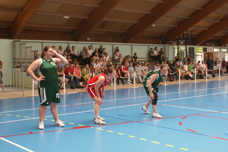 TOURNOI SENIORS FEM 24 MAI 2009 Dsc01834