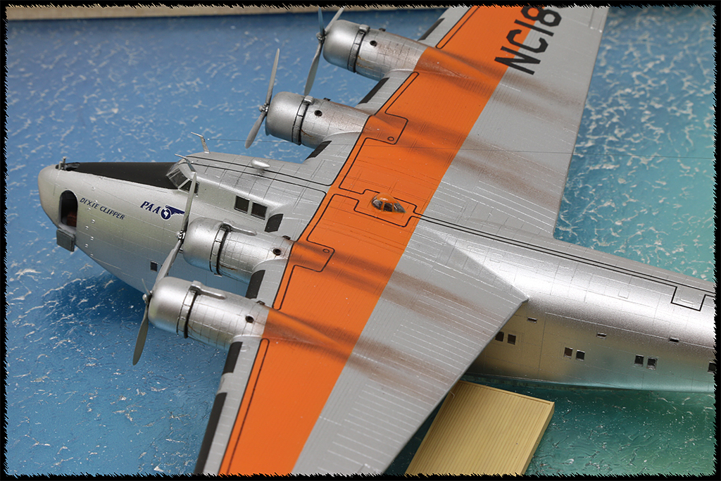 [Revell] 1/72 - Douglas C-54D Skymaster  - Page 7 Img_9970