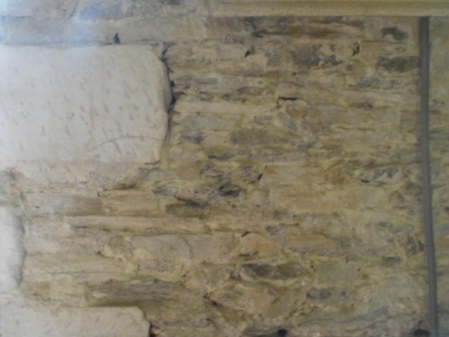 Bricolage : restauration mur de pierres Jardin33